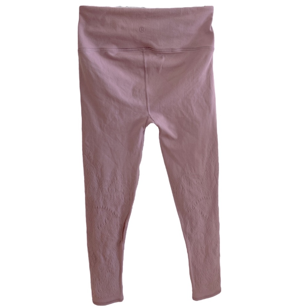 Lululemon Athletica, Reveal Crop, Zen Expression 21” Vintage Mauve Pink, Size 1